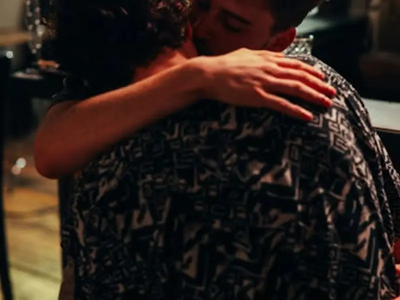 暗恋的男生失恋了，失恋安慰的话我该怎么说？