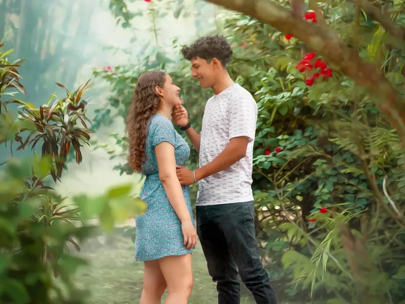 男人恋爱前VS男人恋爱后的聊天内容，网友：好现实