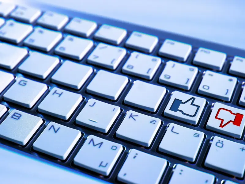 正确的挽回女友的方法：情商高的女人是如何挽回男友的