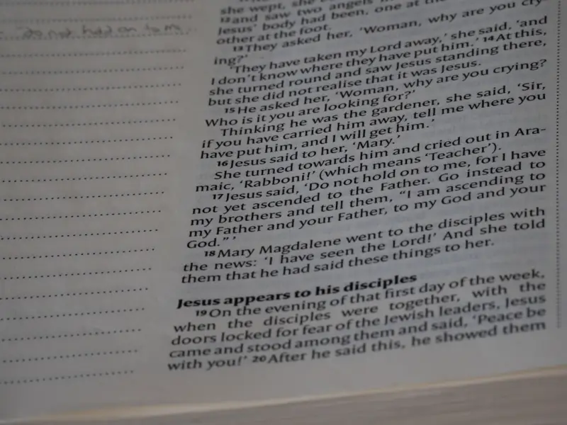 男人对你爱得越深，就会越想和你做这3件事！