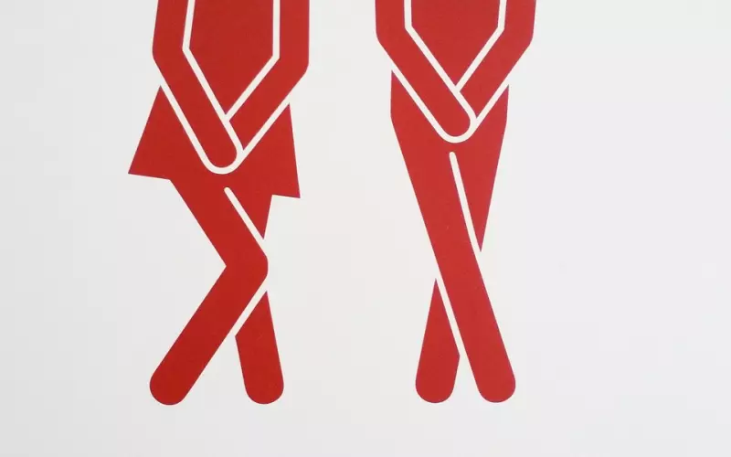 博士和局长上厕所，故事很短，意味深长