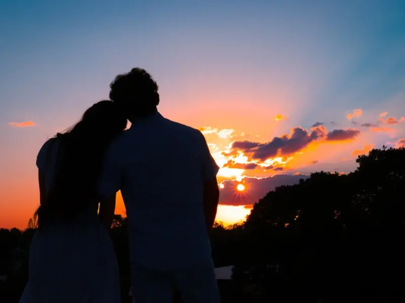 一段感情的结束，往往都离不开这三种行为