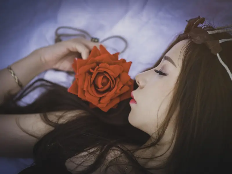 最让女人“舒服”的几个“小动作”，红着脸也要做完