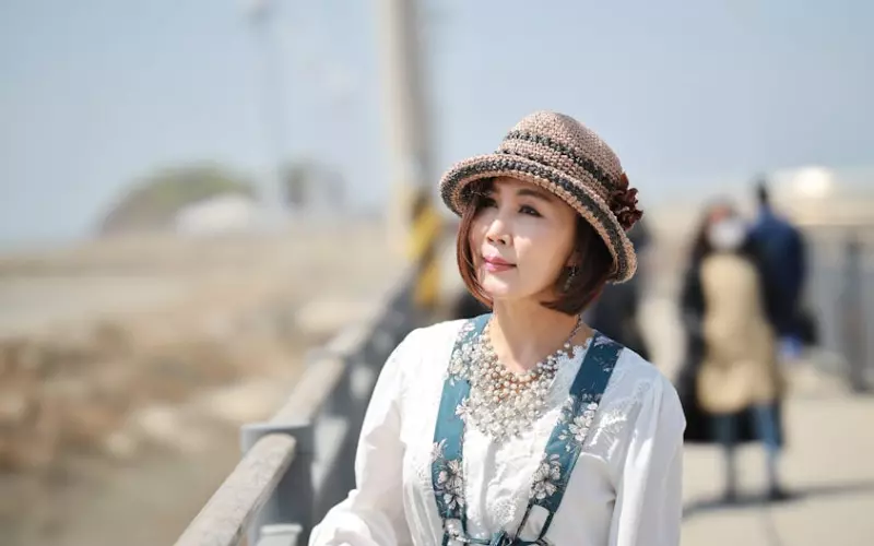 网恋两年女神竟然是5旬大妈(50岁大妈网恋3年)