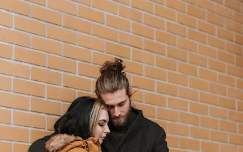 网恋一年半的女友小伙当场反悔(网恋一年半的漂亮女友是这个样子)