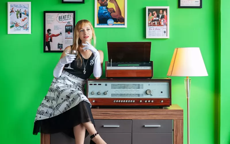 户口本上1960-1979年的，再忙也要看一下