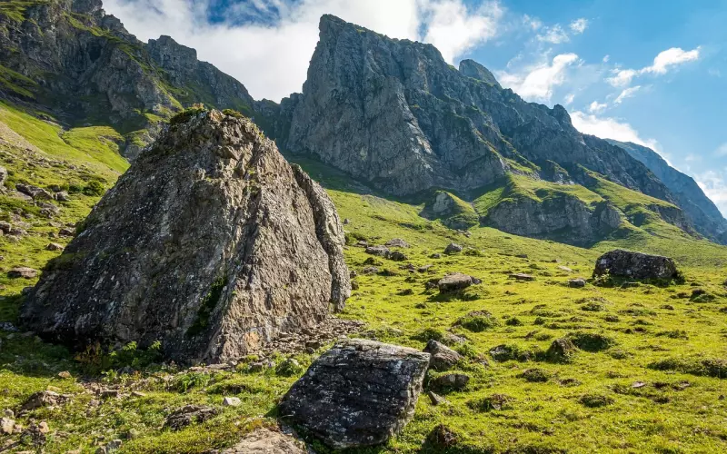 首邦第一期圣物的重要性