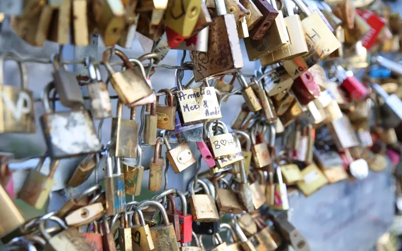 挽回爱情关键要用正确的技巧