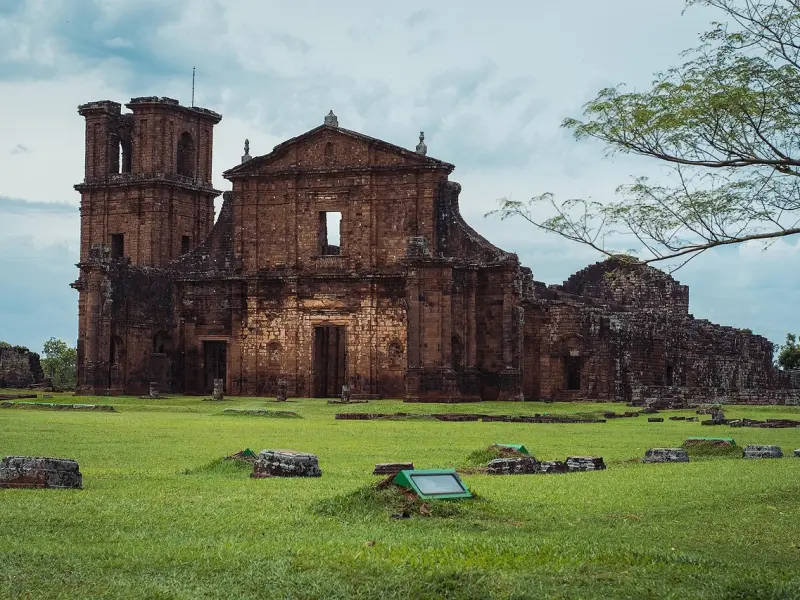 女人越是不过分干涉这3件事，男人越会懂得珍惜你！