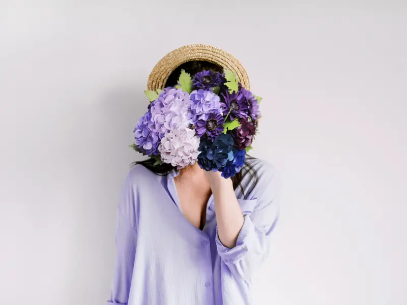 女人微信上对你越“频繁”做这4件事，真的很准！