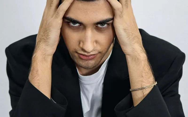 婚外情中出轨的男人心理(婚外情里男人出轨都会有两大痛苦)