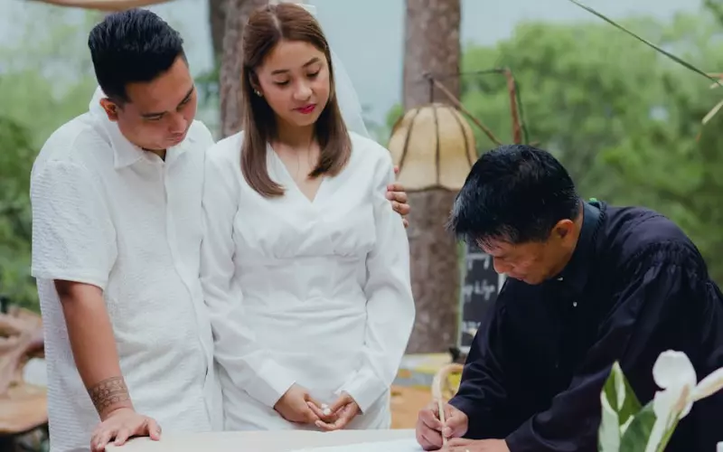 已婚男人对待第三者的真实套路(已婚男人对第三者有占有欲吗)