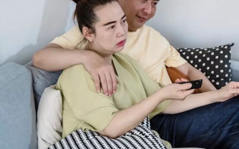 夫妻感情过得很累没有关心和沟通(婚姻感情很累如何调整相处方式)