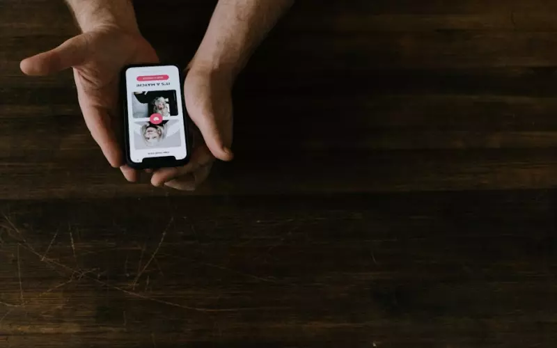 大型网恋奔现翻车现场太逗了(盘点那些大型网恋奔现翻车现场)