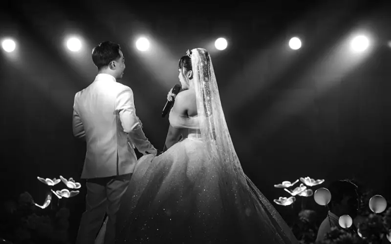 婚姻关系的六个阶段(婚姻的四个阶段你正在经历哪一段)