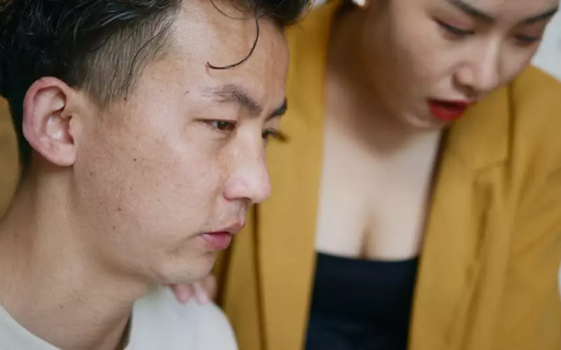 婚外情后男人的心声(婚外情男人的无奈)