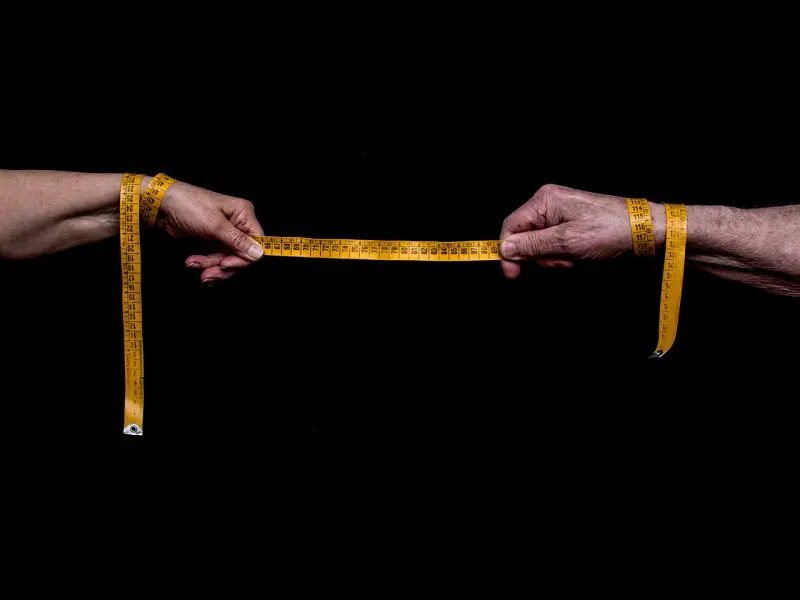 让男人对你“上瘾”的方法：不是主动联系，而是保持距离