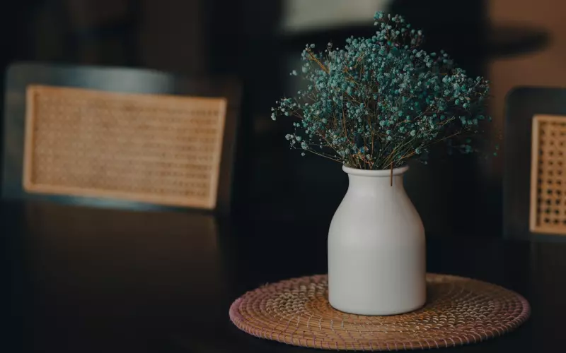 活总是干不完，钱总是不够花!（太现实了）