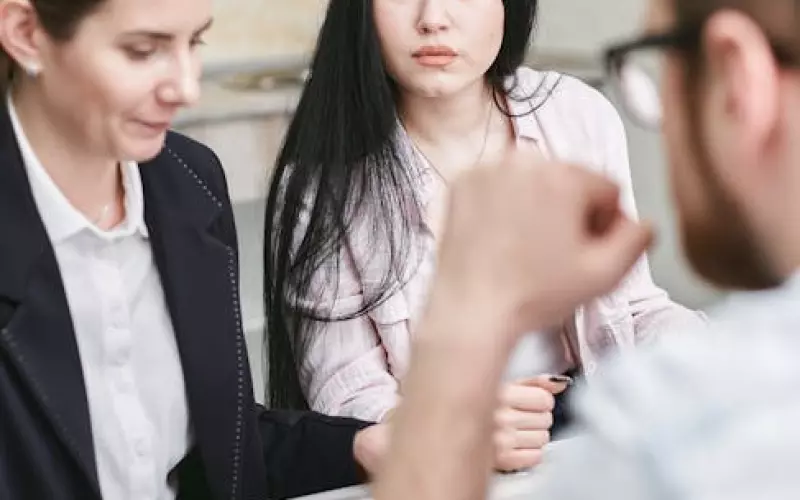 女人婚外情会有三个破绽(发现男人婚外情后最好的处理方式)