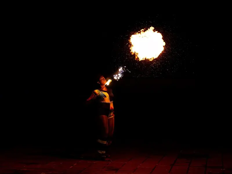 这四个异常表现，是男人心里有了别人后的正常表现