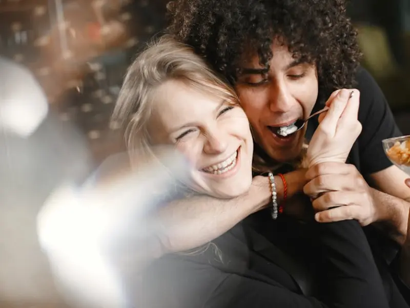 那些拥有甜蜜关系的人，都必然是做对了这件事！