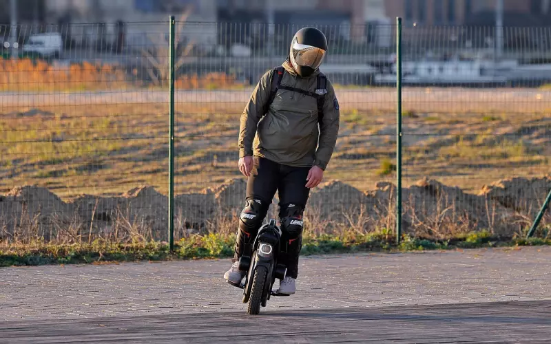 在挽回中不肯提升自己的TA们都后悔了