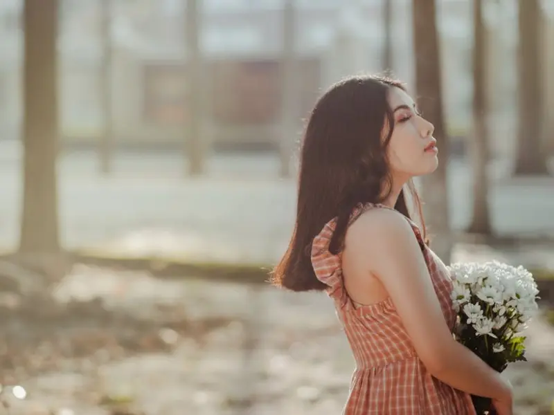 三个动作，表示她对你动了真情，可别错过了