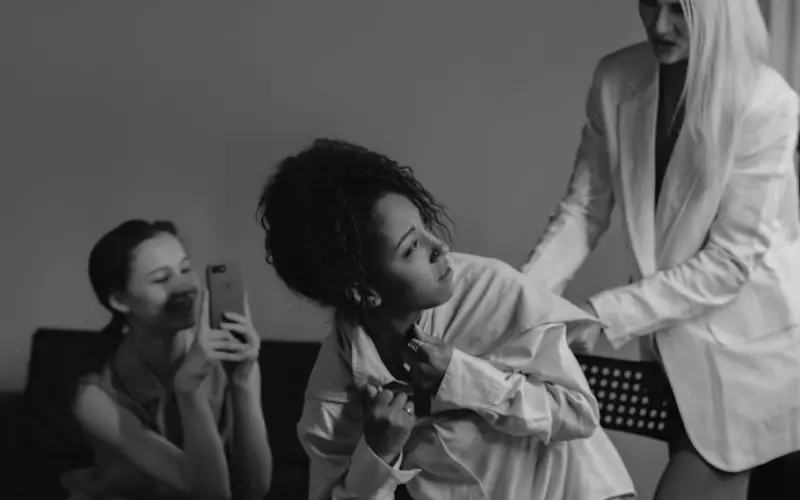 女人出现婚外情的三种情况(女人陷入婚外情的三种情况)