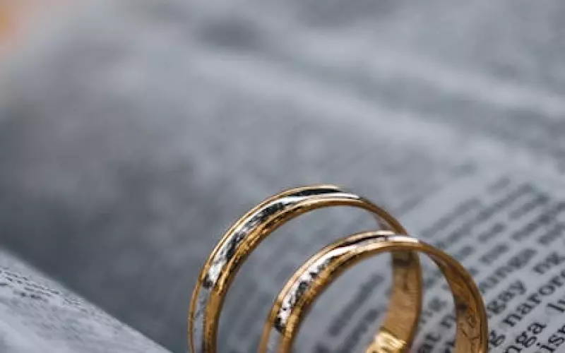 怎么挽回婚姻的三个技巧(如何挽救婚姻挽回婚姻的技巧)