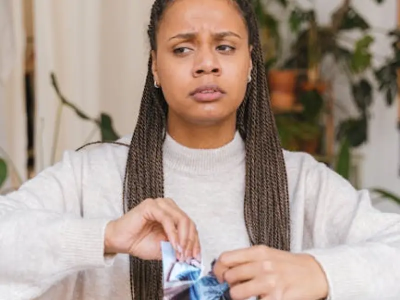 分手后的复合技巧：跟男友分手后痛苦不甘心，学会这样做挽回