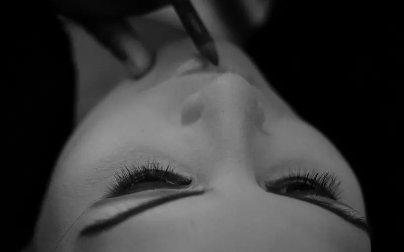 挽回爱情秘籍：前女友有男朋友了怎么挽回？