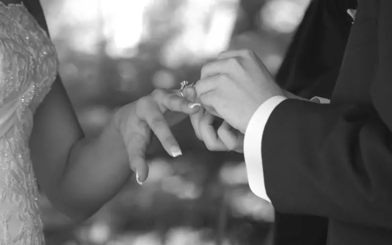 离婚了如何挽回婚姻技巧(离婚了该怎样挽回婚姻)