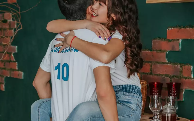 如何挽回男友技巧  挽回男朋友最有效的方法