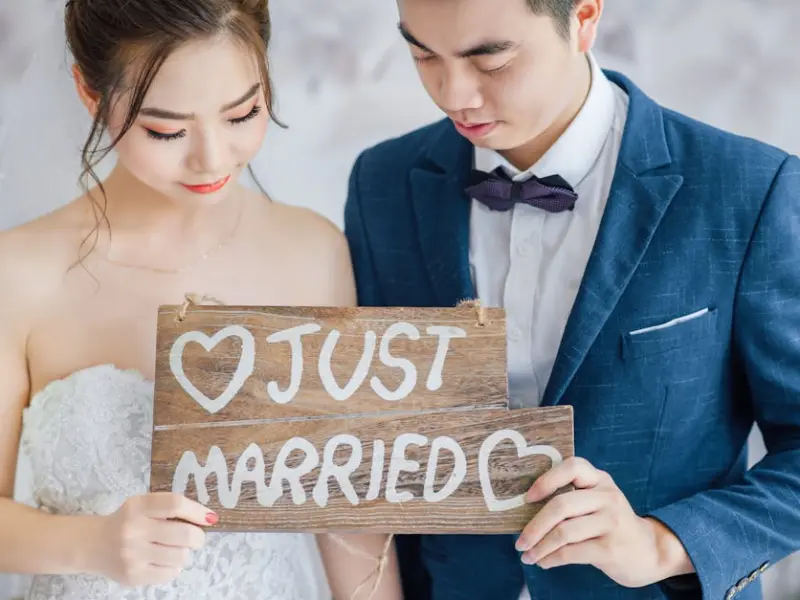 挽回婚姻技巧之，别让你们的婚姻亮红灯！