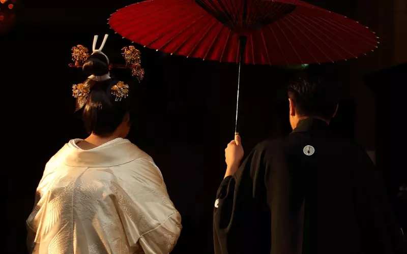 挽回男友须知：男人吵架后爱你的表现