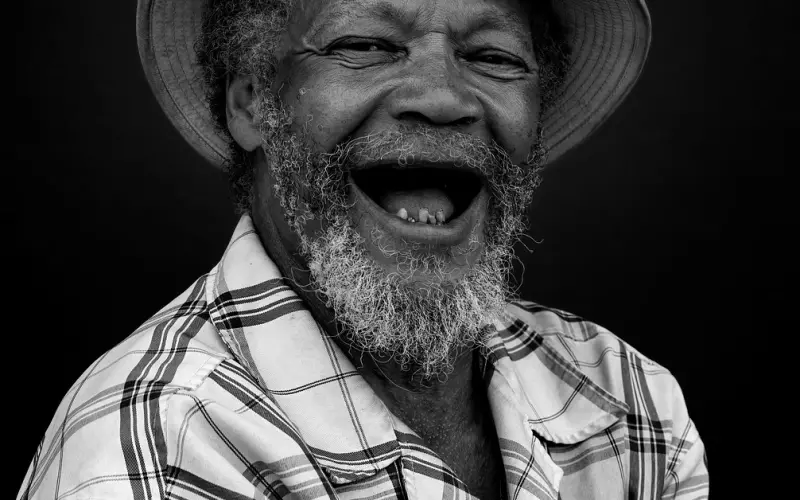 挽回男友技巧：分手后拉黑的男人心态分析