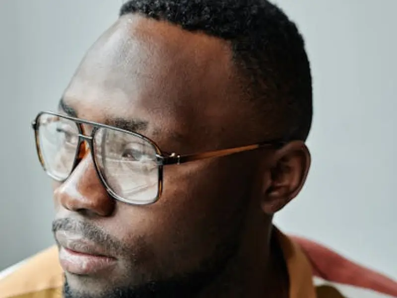 挽回女友技巧：跟女朋的分手了怎么挽回？学会这三招轻松挽回女朋友！