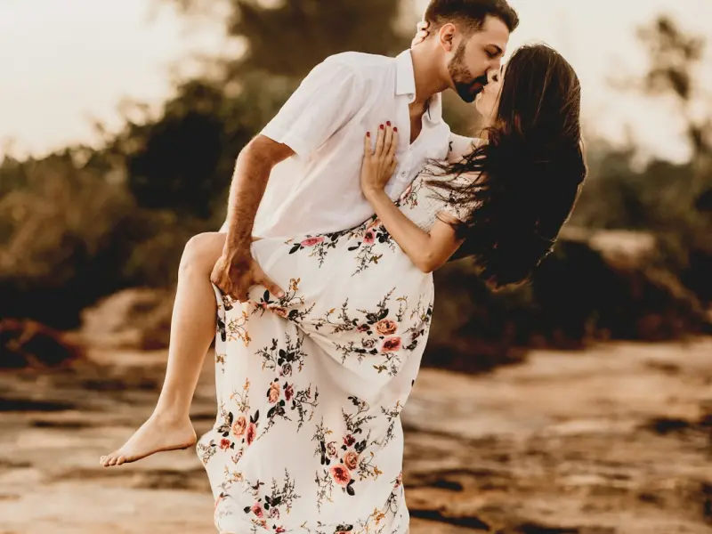 致渣男：给你们想要的艳遇手段