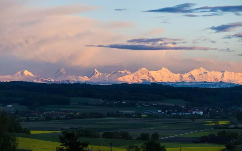 挽回男友：男朋友觉得我丑嫌丢脸要分手怎么办
