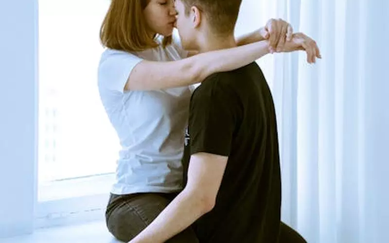 挽回前男友，有什么好借口找前男友