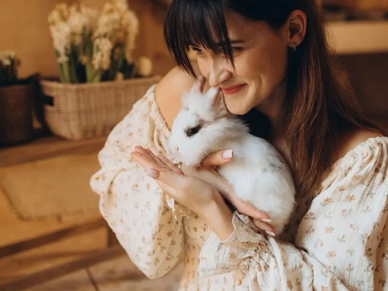 温柔的抚摸女人这4个地方，会让女人更加的爱你