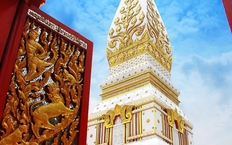 泰国寺庙恭请佛牌仍需注意的陷阱