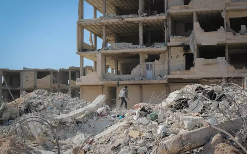 真实故事婚外情毁两家(荒唐的婚外情毁了两个家庭真实吗)