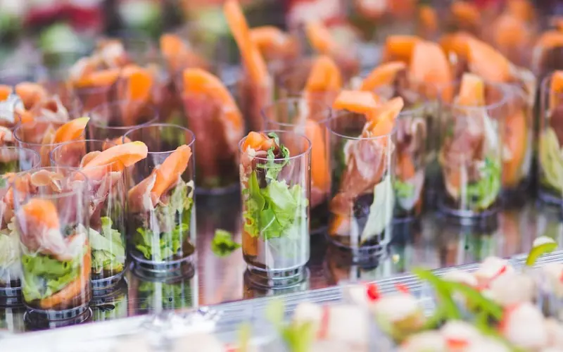 俩吃货的99天闪婚