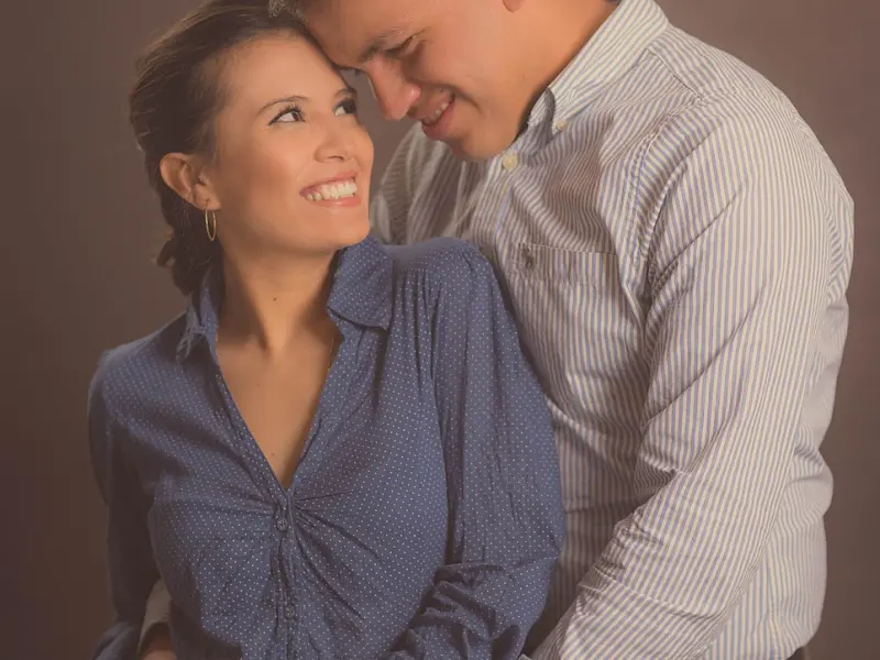 两个有家庭的人，彼此动了真感情，这样做才是权宜之计