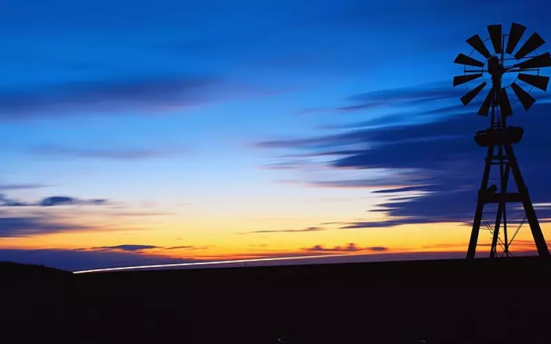 关于怎么放马桶盖，我们吵了一晚上！