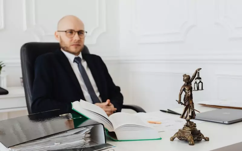 律师有家在外还搞婚外恋最怕什么(律师婚外情案例)