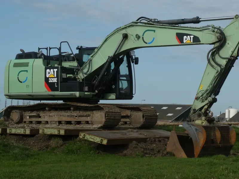 恩爱夫妻最喜欢的几个小动作，你们做过几个？