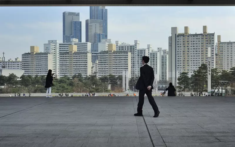 恋爱中如何保持吸引力有哪些方法(如何在恋爱中提升吸引力)