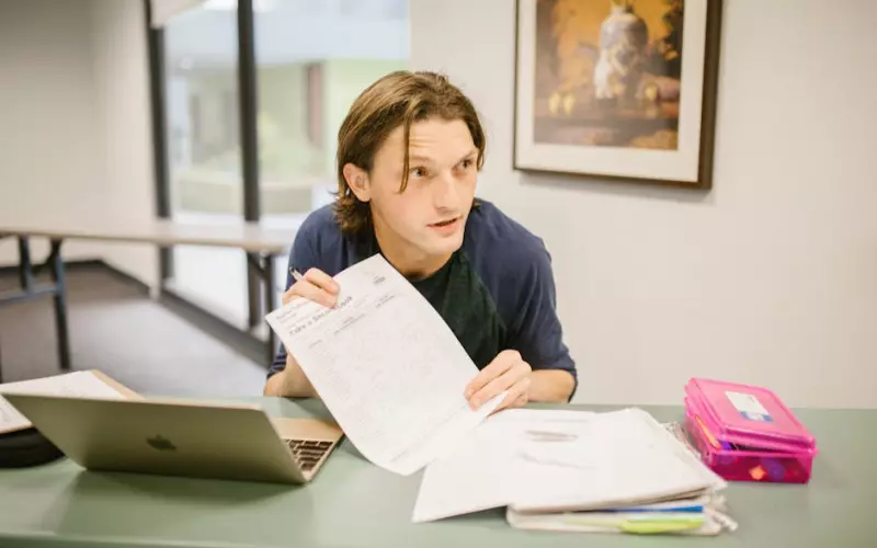 男人出轨后的表现征兆有哪些(女人出轨的表现征兆)